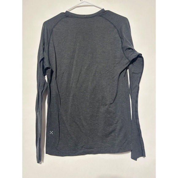 lululemon athletica Other - Lululemon Men Size M Long Sleeve Charcoal Gray Swiftly Shirt